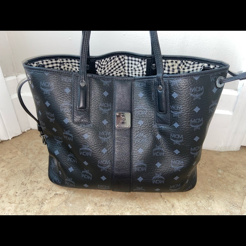 MCM Medium Liz Reversible Shopper